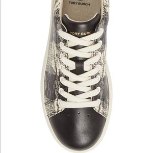 Tory Burch sneaker